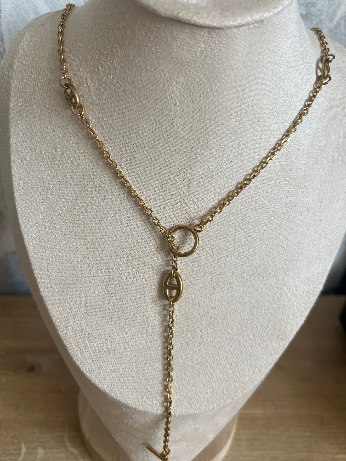 Collier en Acier Inoxydable – Élégance