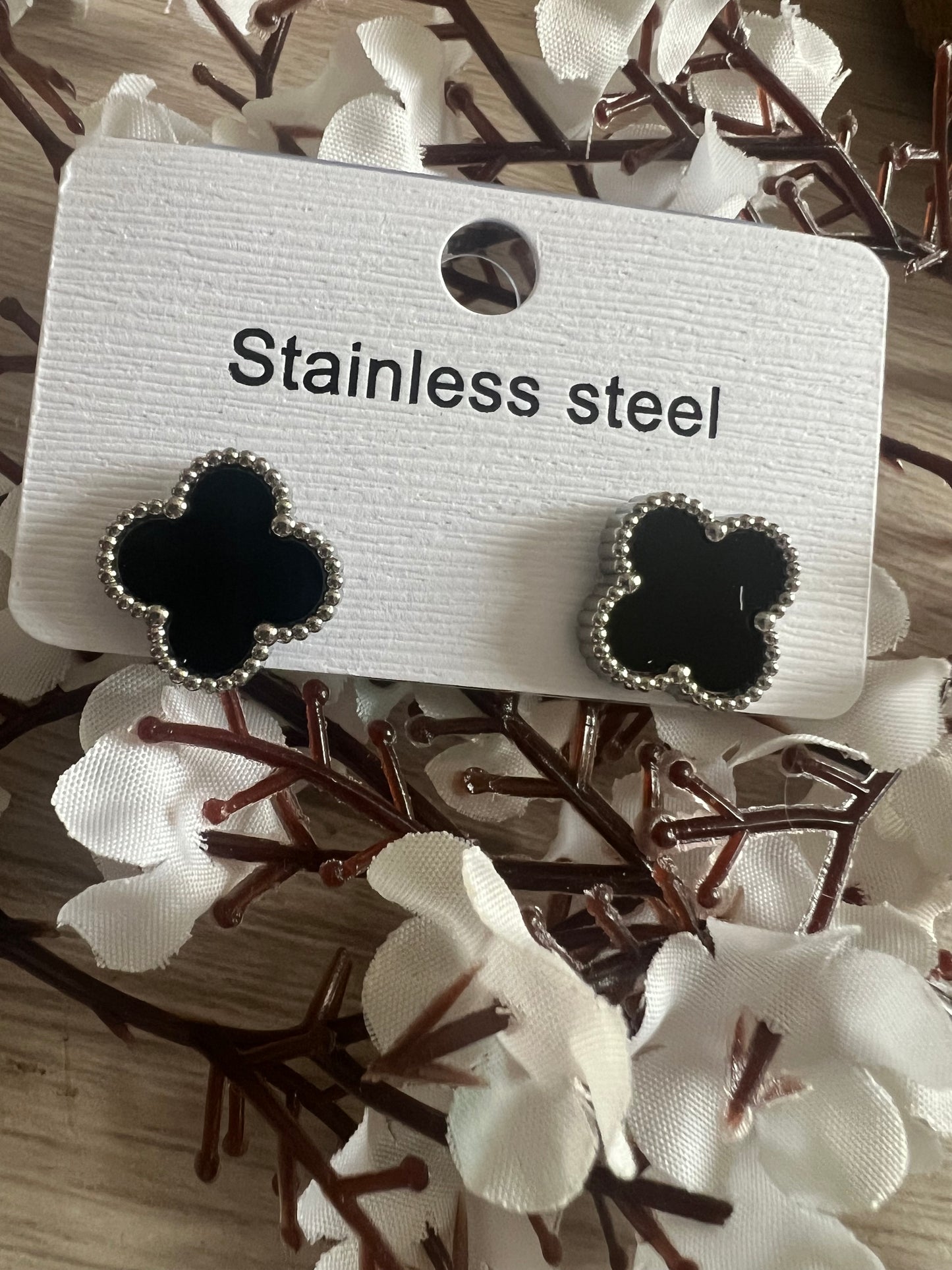Boucles d’Oreilles Trèfle – Acier Inoxydable