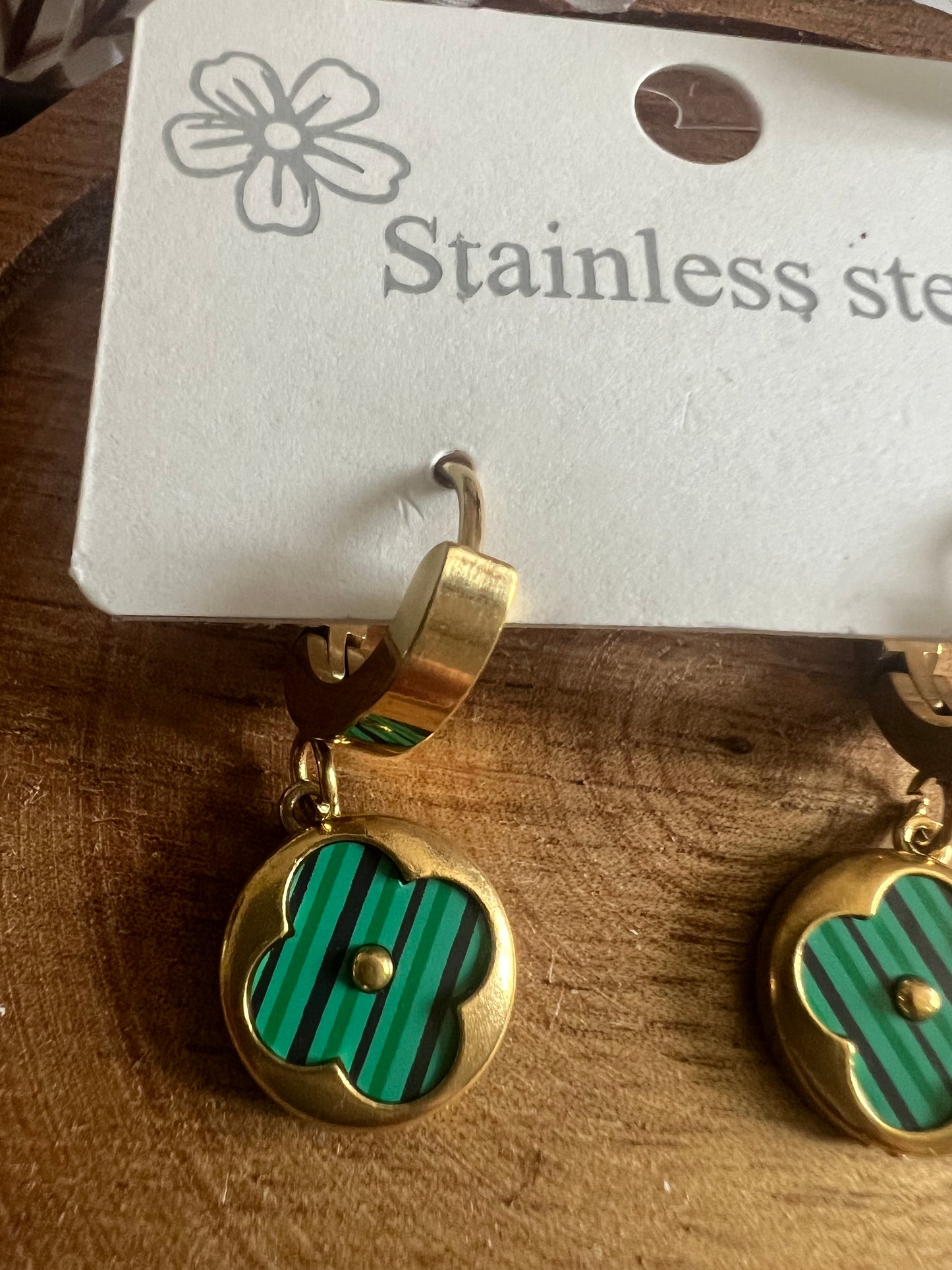 Boucles d’Oreilles Trèfle – Acier Inoxydable