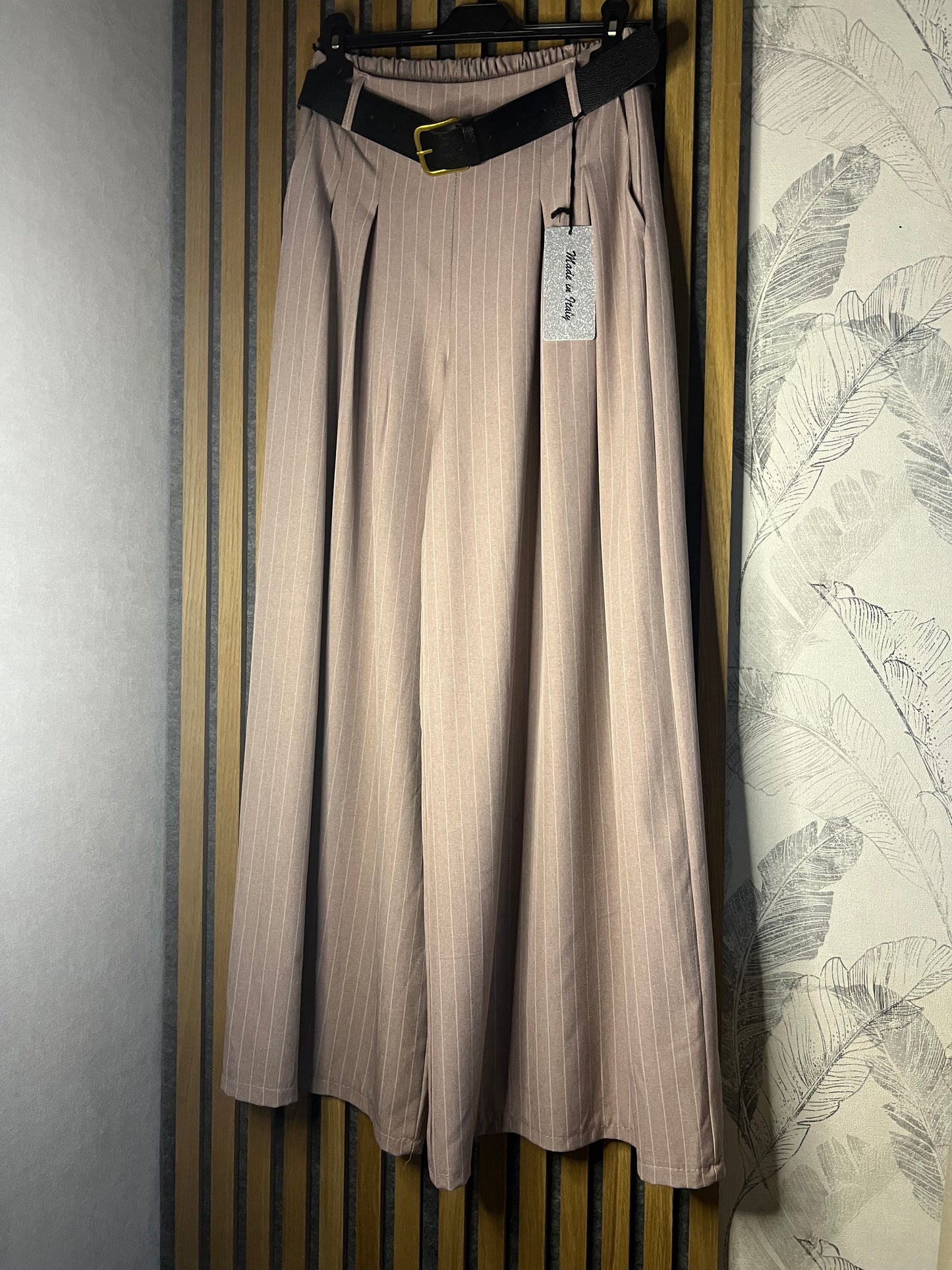 Pantalon Large à Pinces – Rose Poudré Élégance taille unique