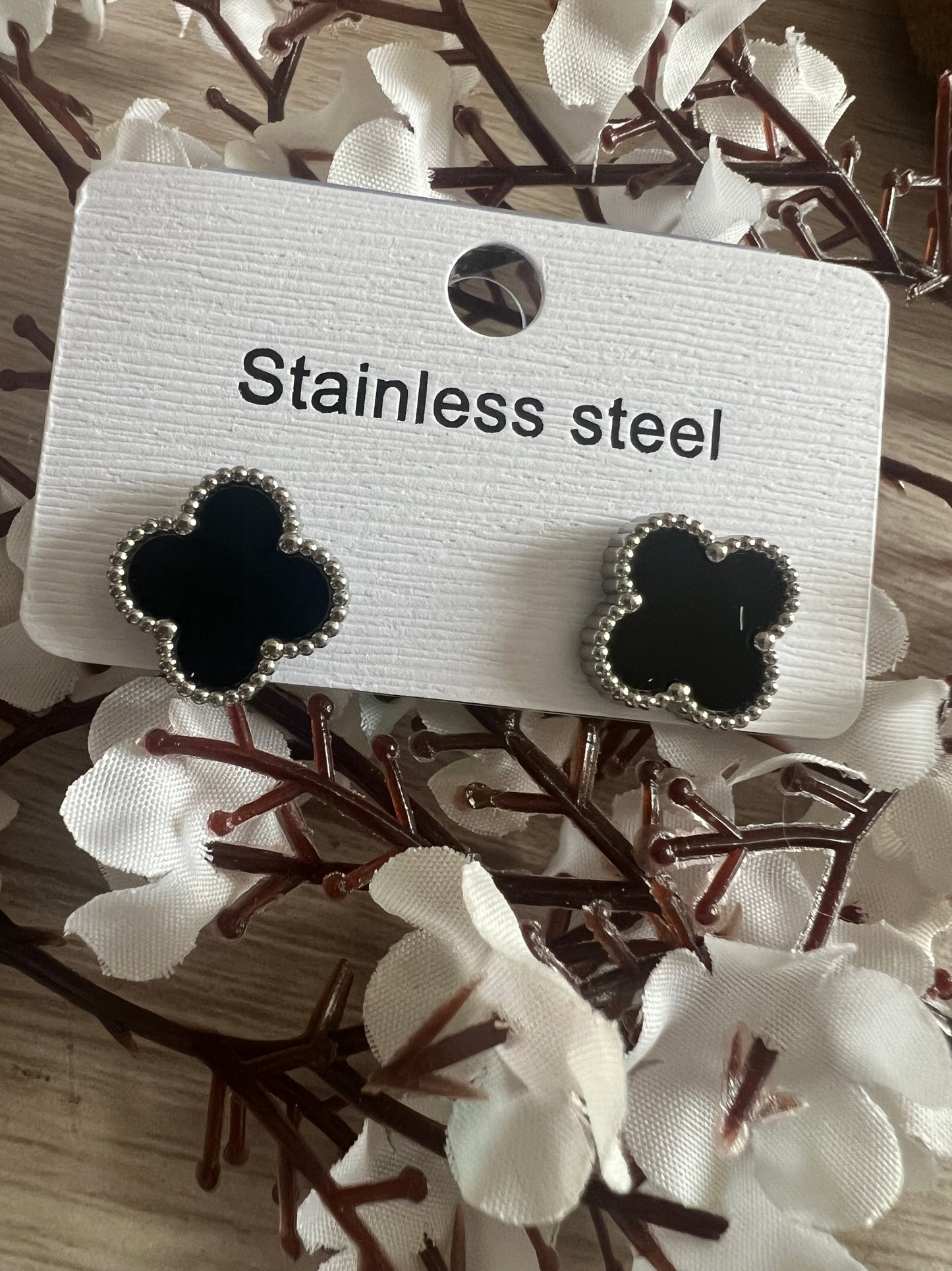 Boucles d’Oreilles Trèfle – Acier Inoxydable