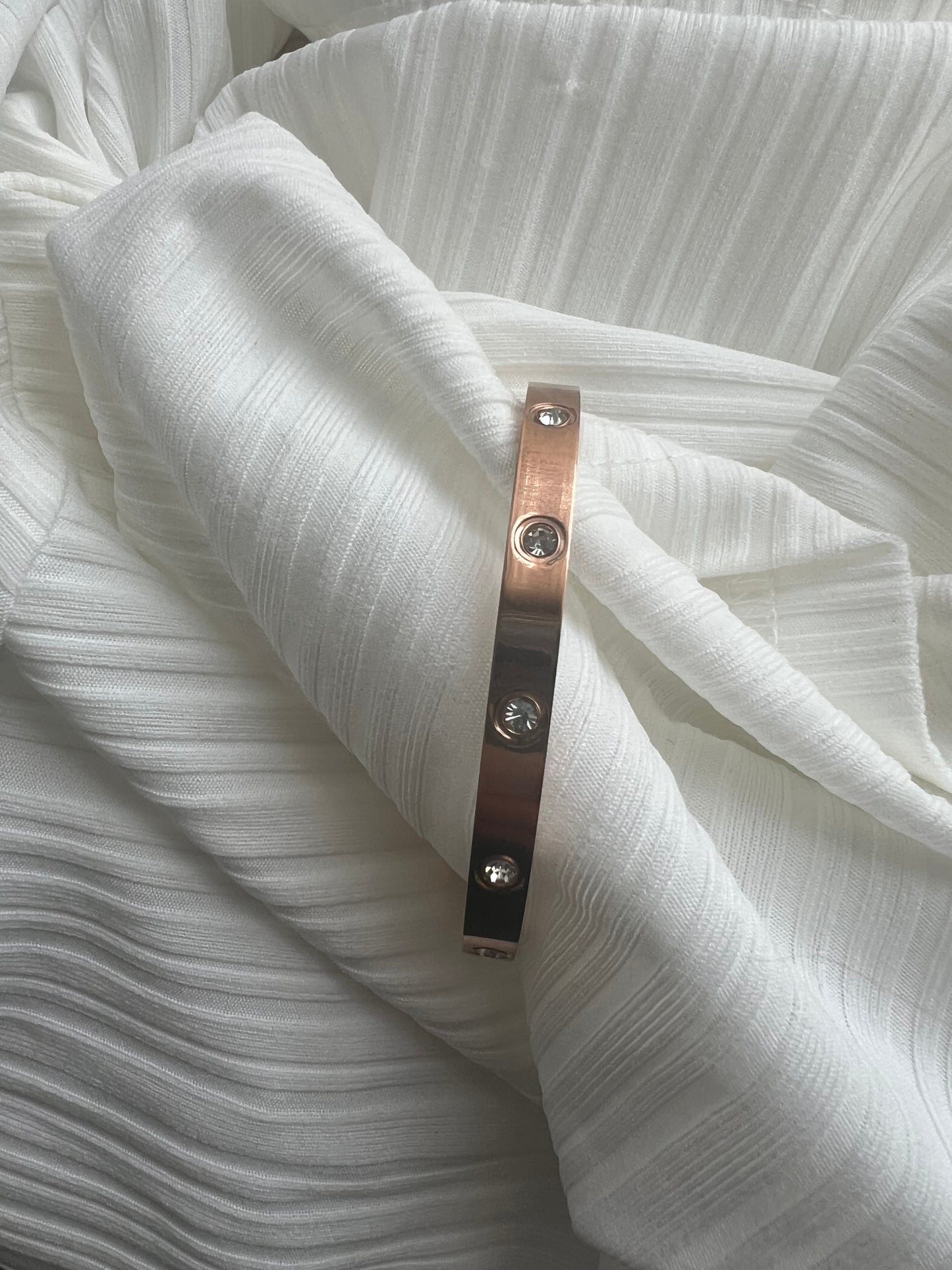 Bracelet jonc couleur rose