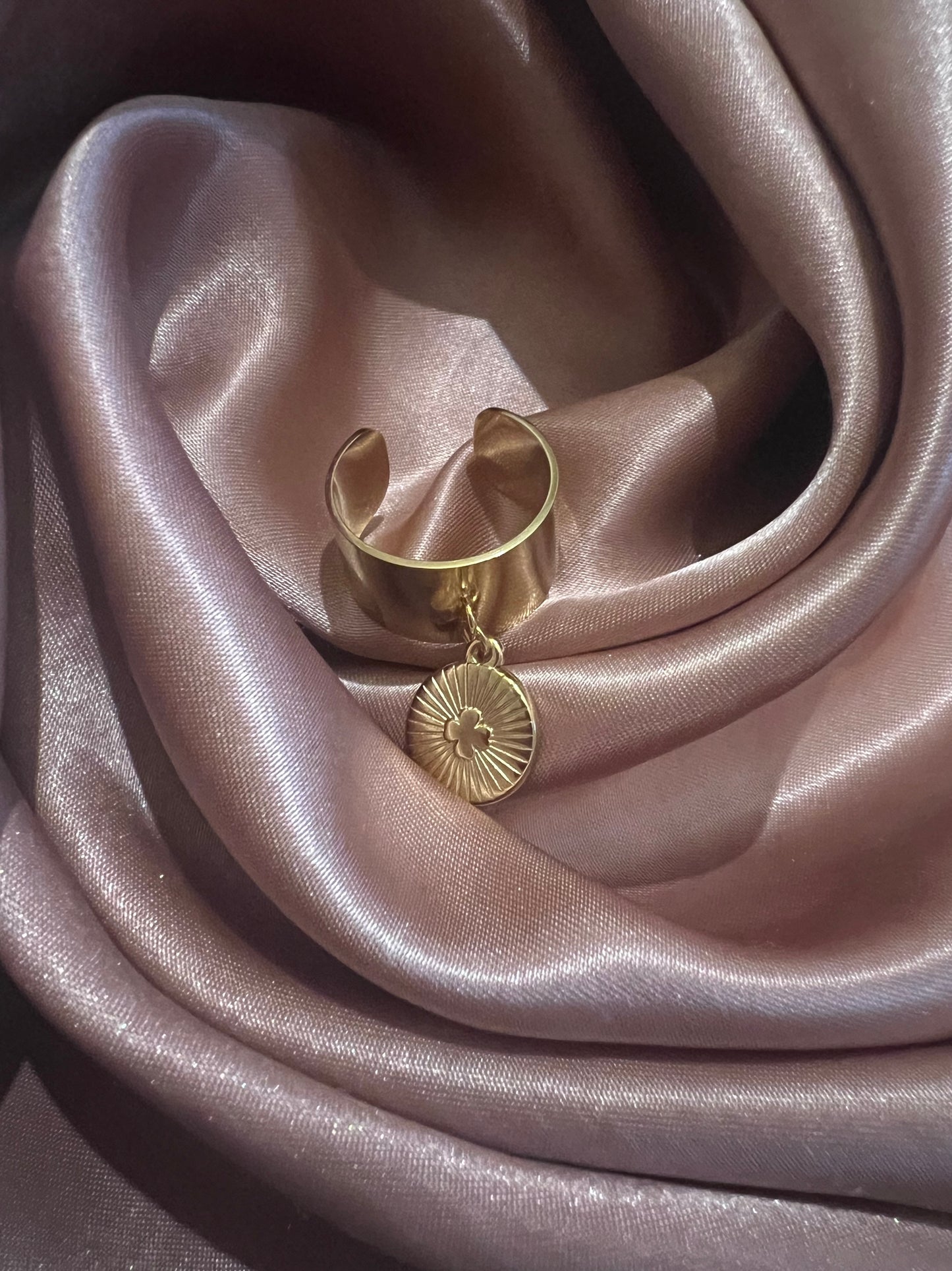Bague trèfle