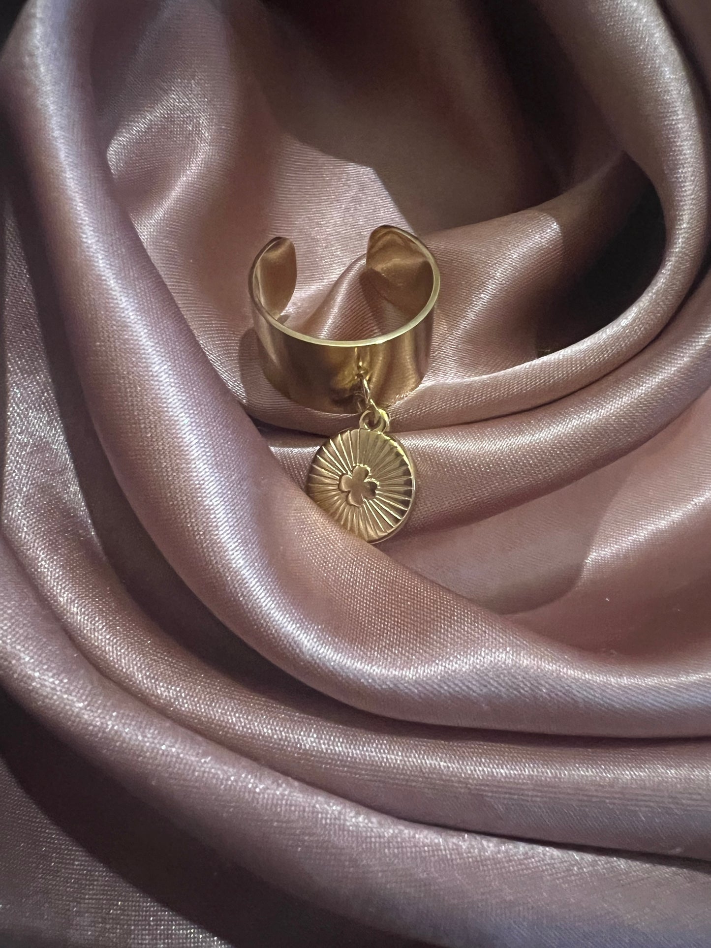 Bague trèfle