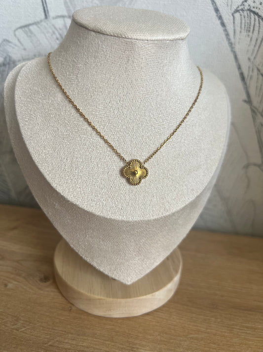 Collier Trèfle – Acier Inoxydable