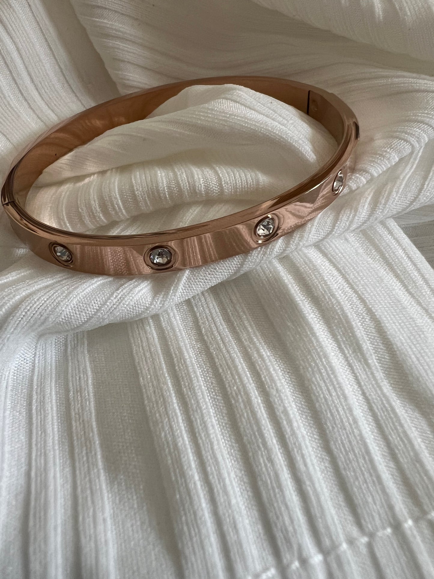 Bracelet rose en Acier Inoxydable – Élégance Durable