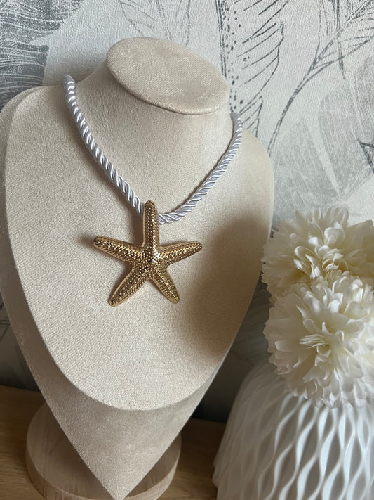Collier étoile
