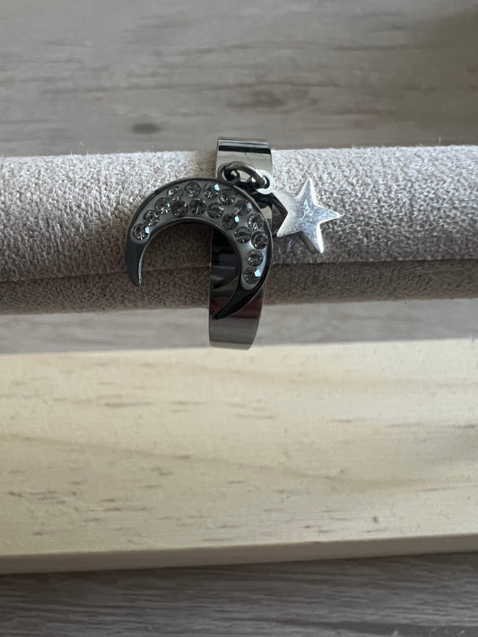 Bague Lune & Étoile Pendantes – Acier Inoxydable