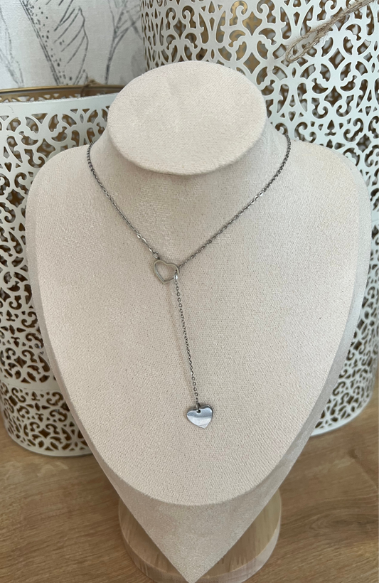 Collier croisé en cœur argenté